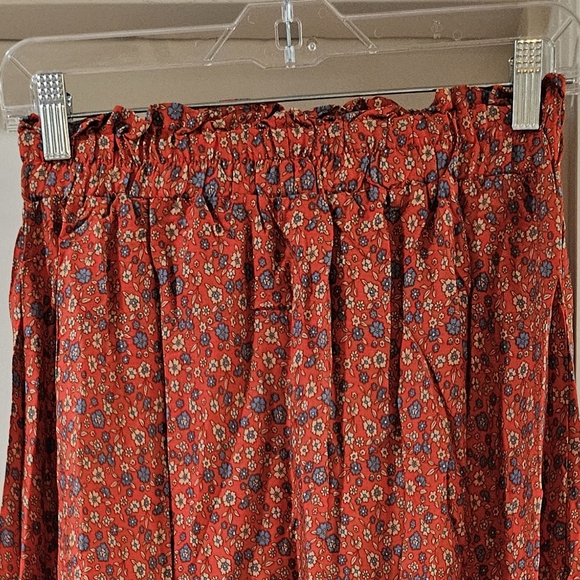 Hautellie Boutique Cotton Maxi Skirt Red Floral Print Ruffle Tier Size Med NWOT - Picture 6 of 16